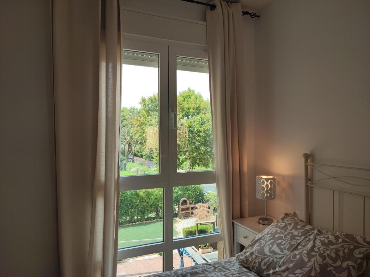 Casa Playa Guadalmar, Beautiful Apartment In Front Of The Sea, Wifi, Ac, Smart Tv, Private Parking マラガ エクステリア 写真